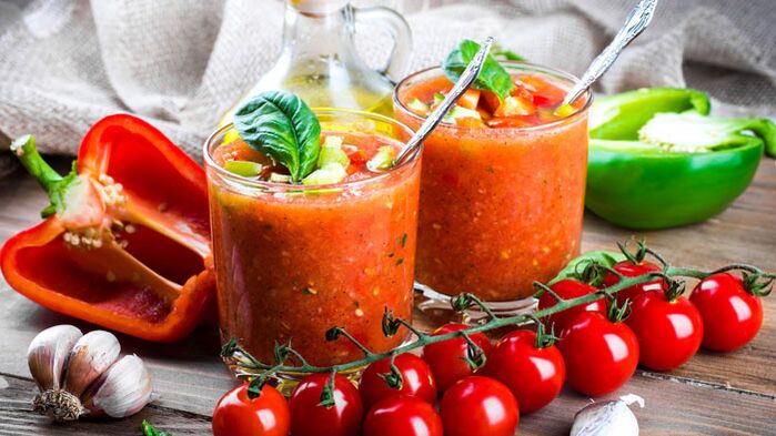 Detoxifying smoothie with cherry tomatoes and peppers to energize and promote weight loss